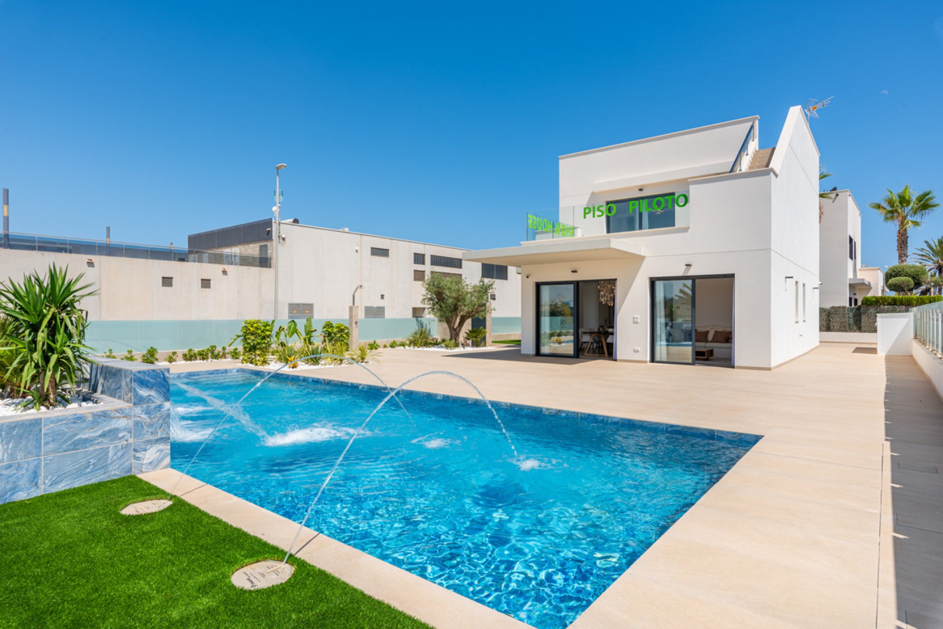 Obra nueva - Casa - Dehesa de Campoamor