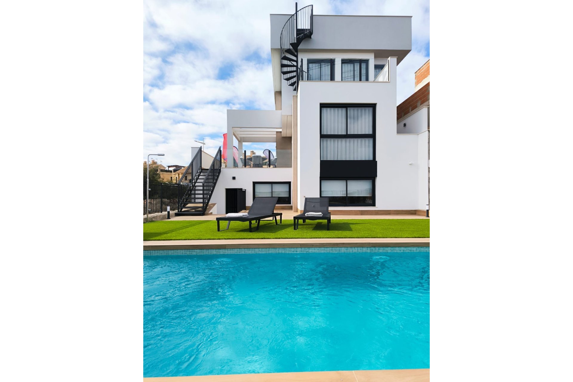 Obra nueva - Casa - La Finca Golf