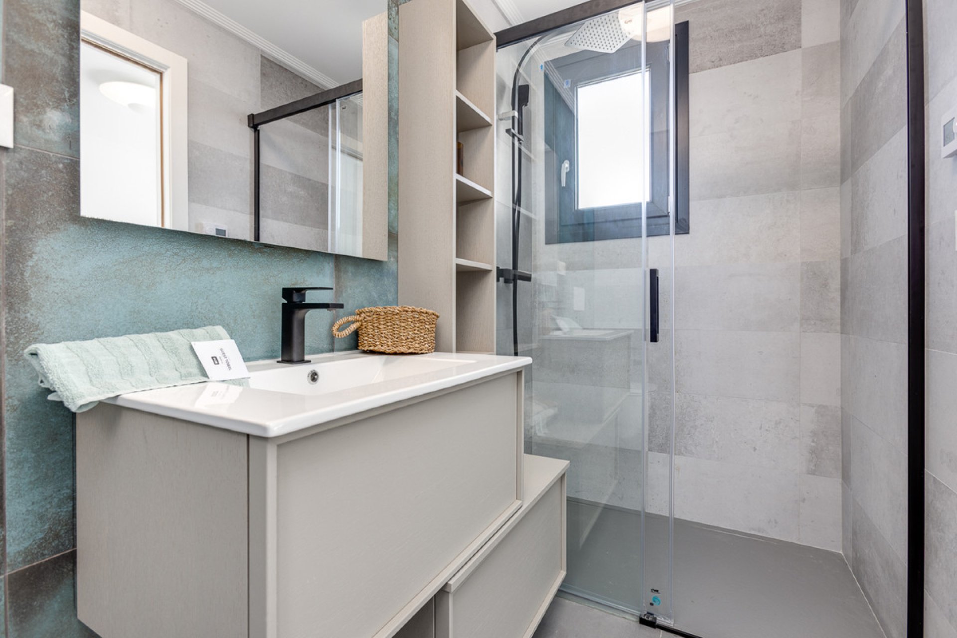 Obra nueva - Casa - Torrevieja
