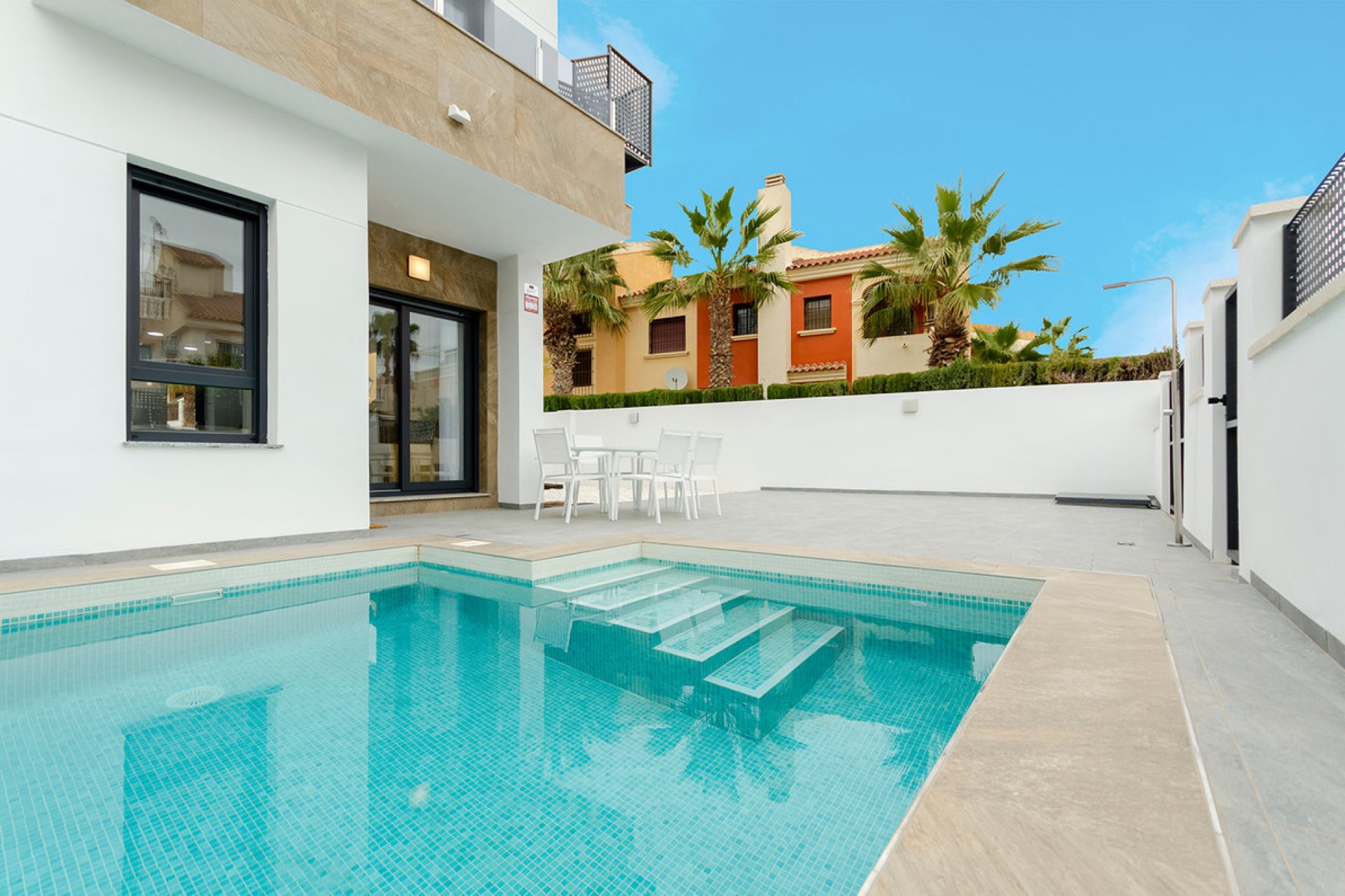 Obra nueva - Casa - Torrevieja