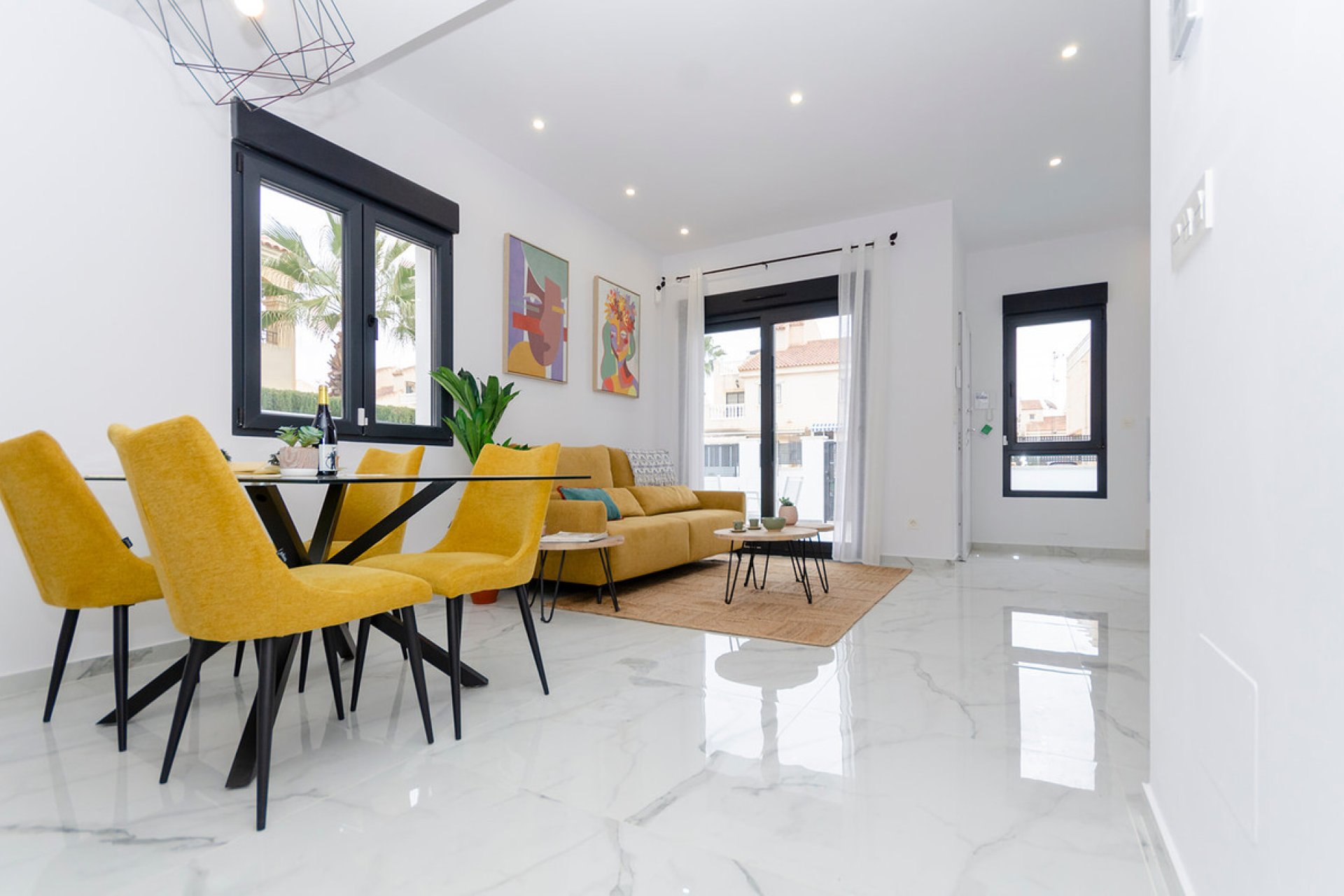 Obra nueva - Casa - Torrevieja