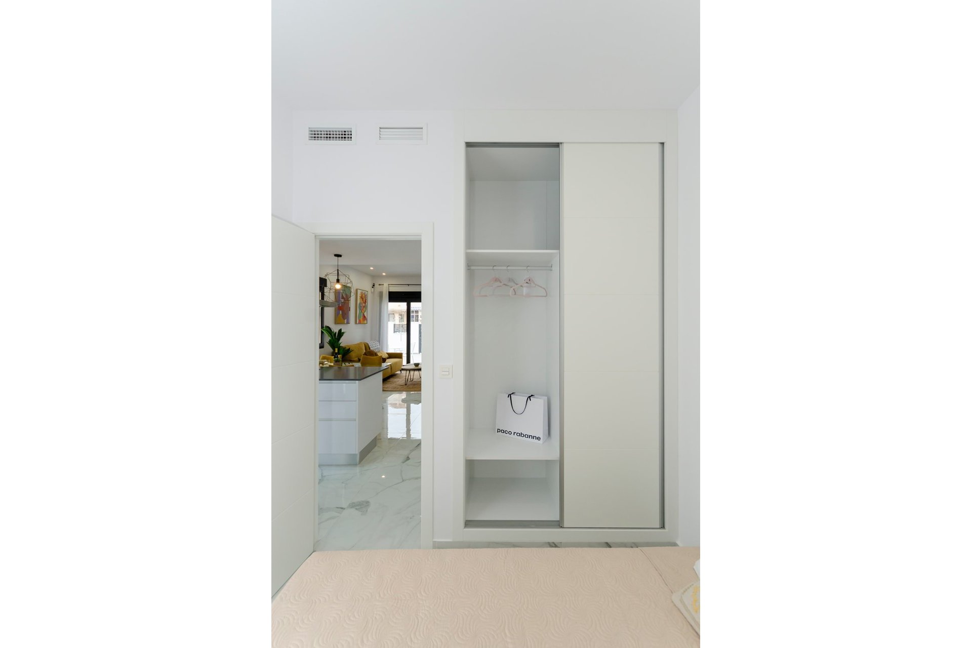 Obra nueva - Casa - Torrevieja