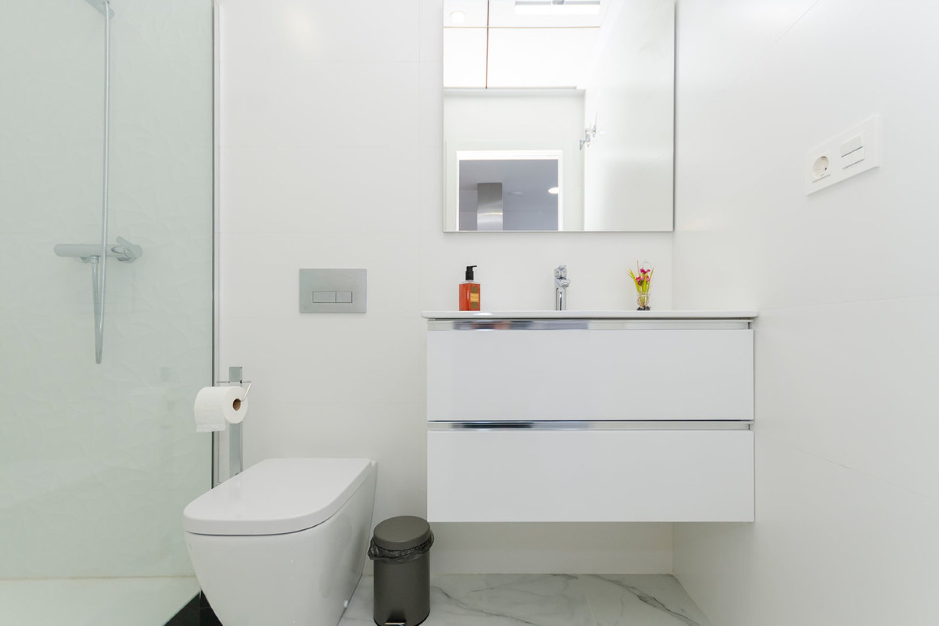 Obra nueva - Casa - Torrevieja