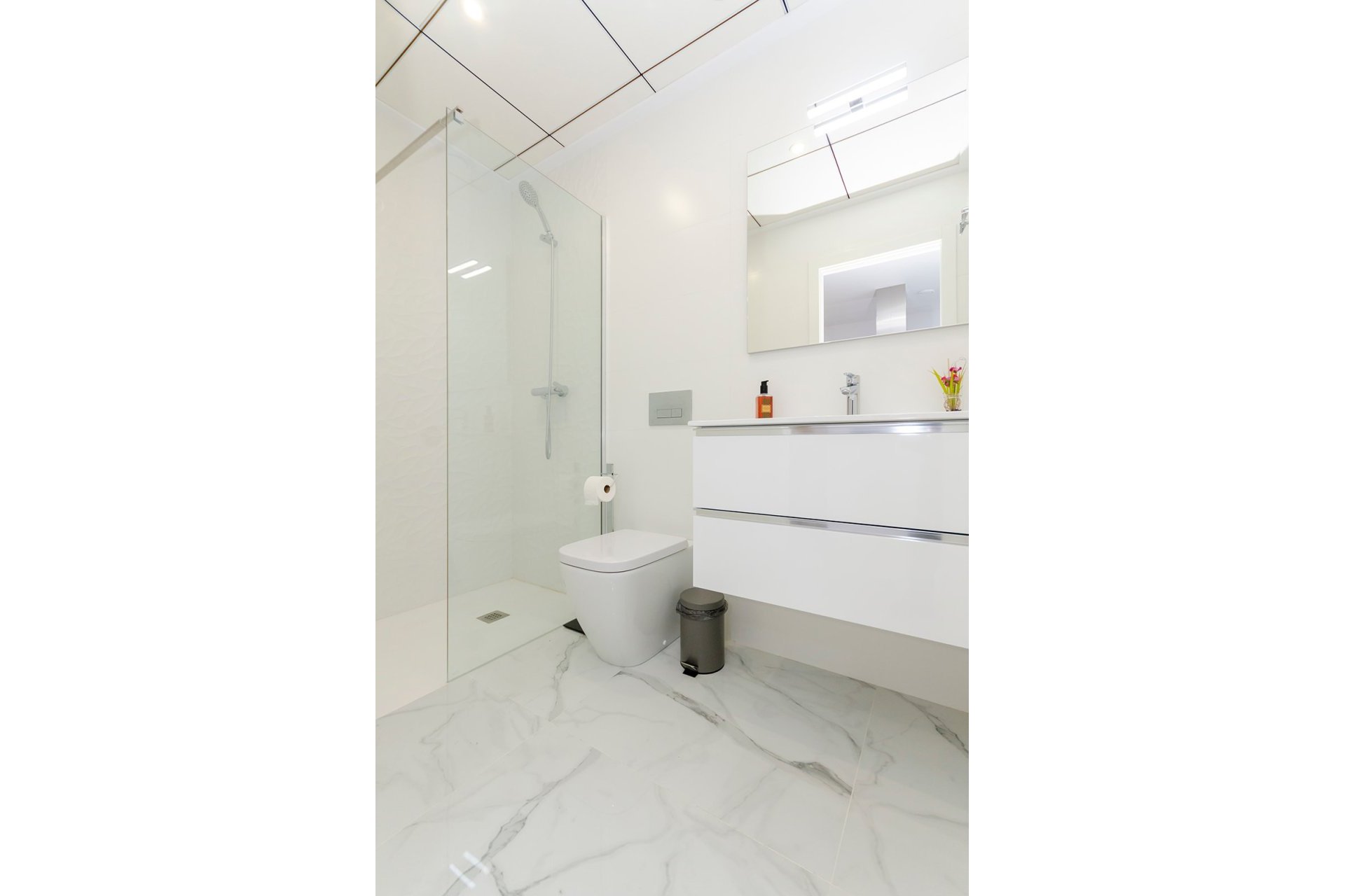 Obra nueva - Casa - Torrevieja