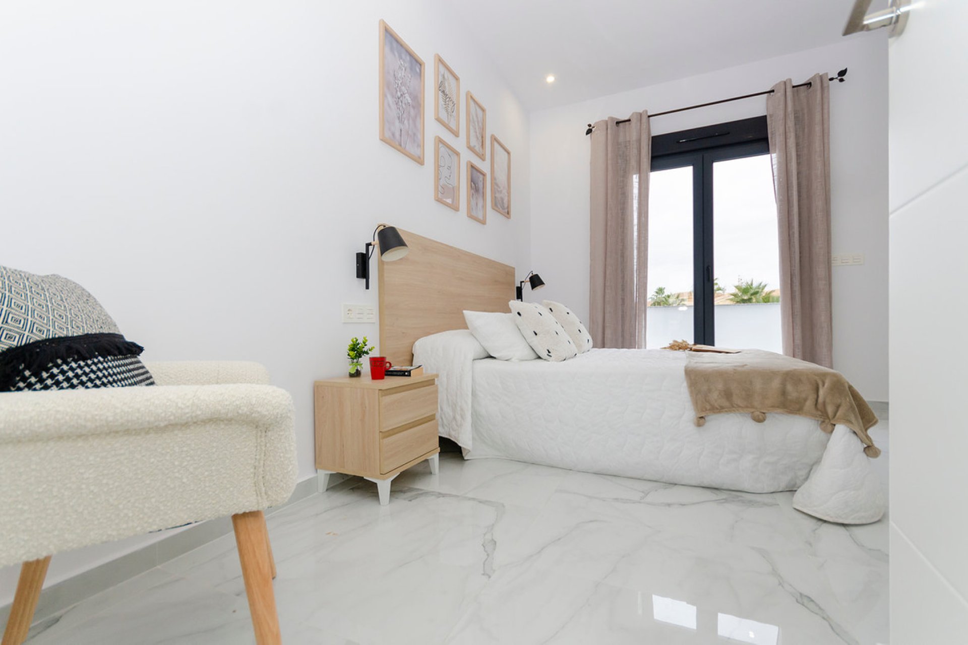 Obra nueva - Casa - Torrevieja