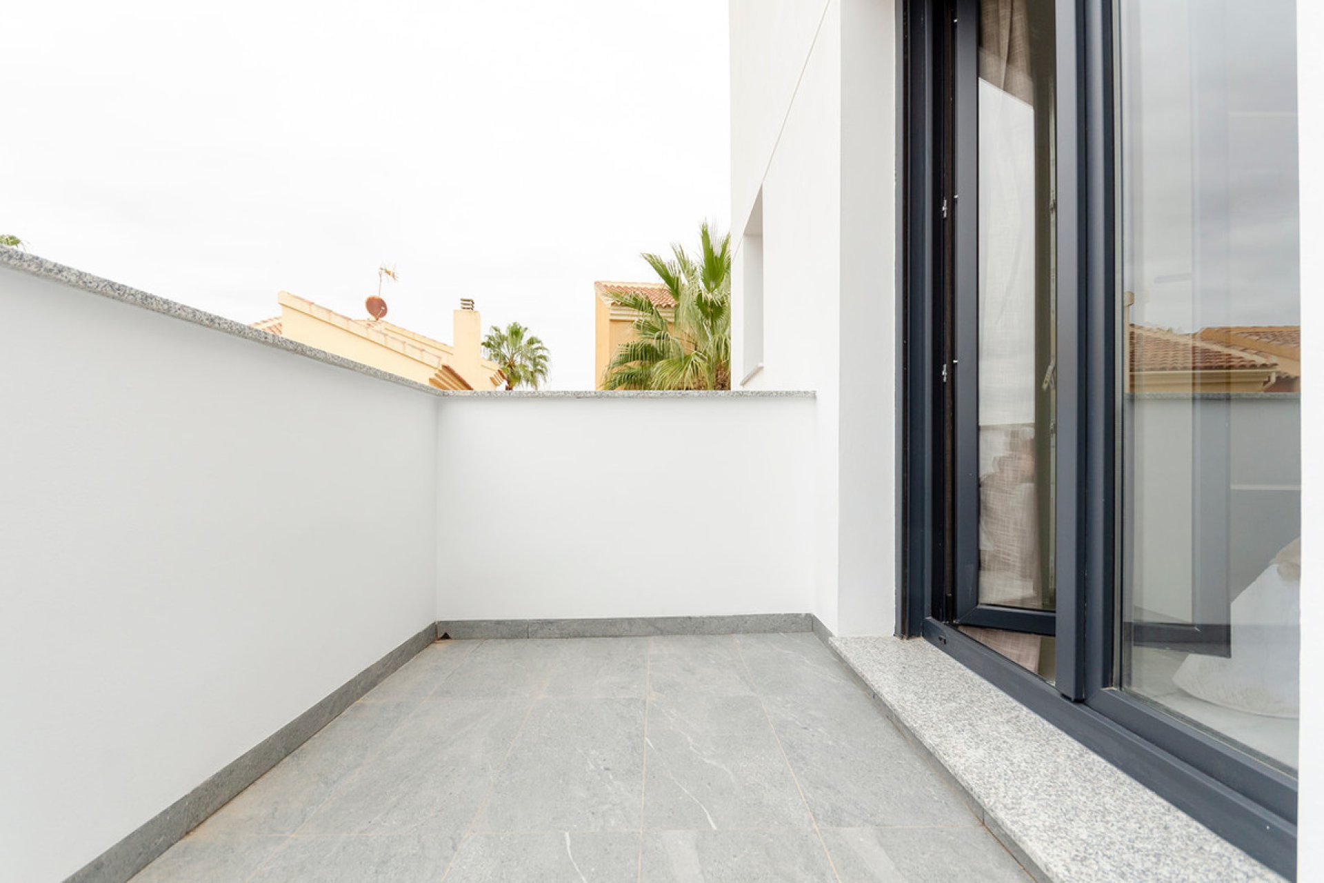 Obra nueva - Casa - Torrevieja