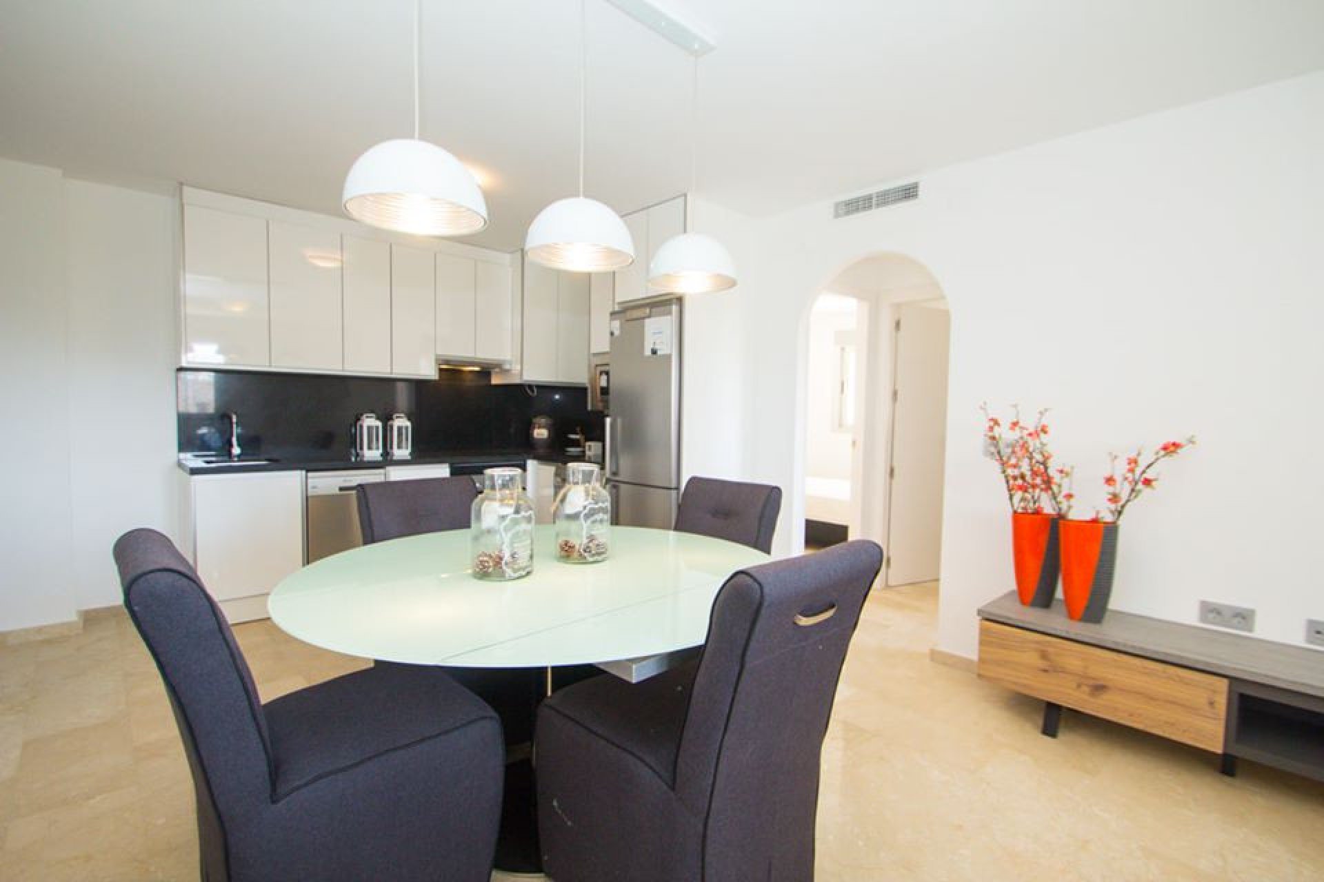Resale - Apartment / flat - Villamartin