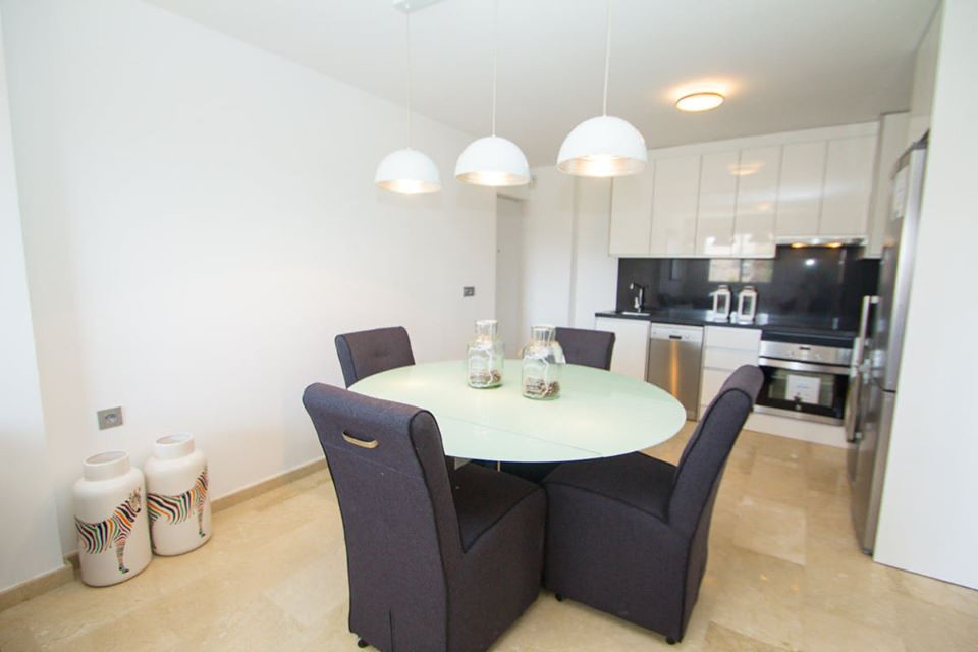 Resale - Apartment / flat - Villamartin