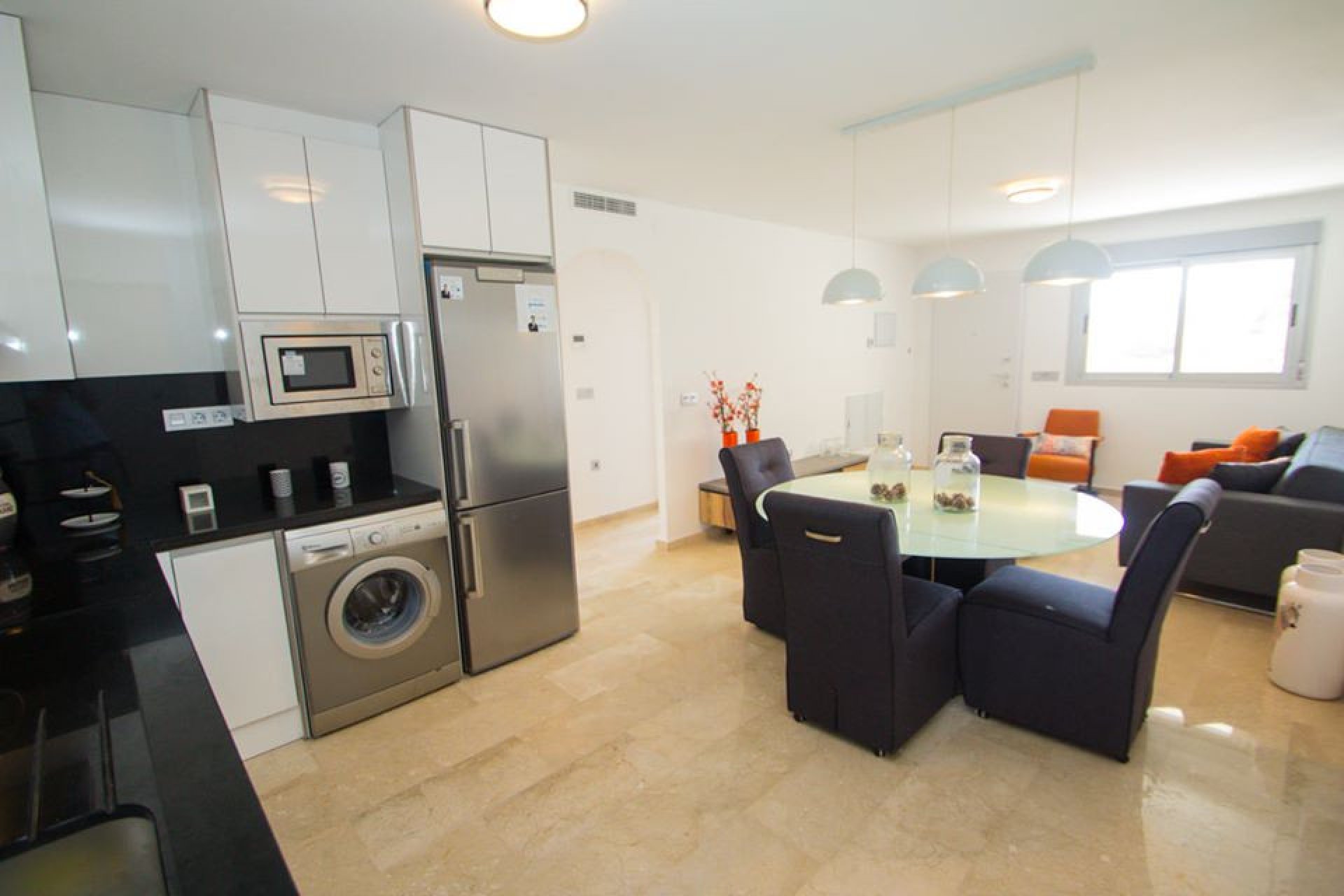 Resale - Apartment / flat - Villamartin