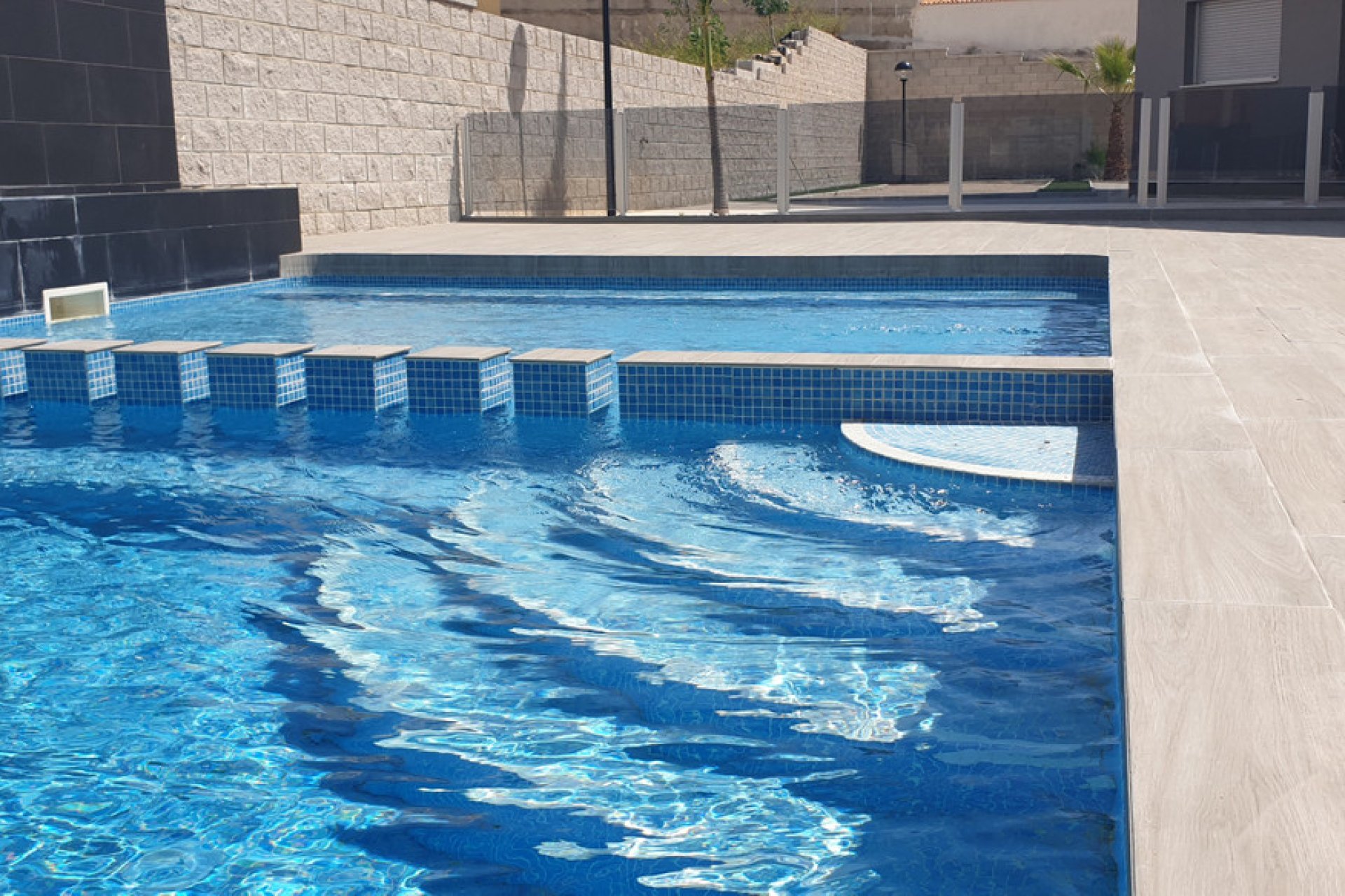 Resale - Apartment / flat - Villamartin