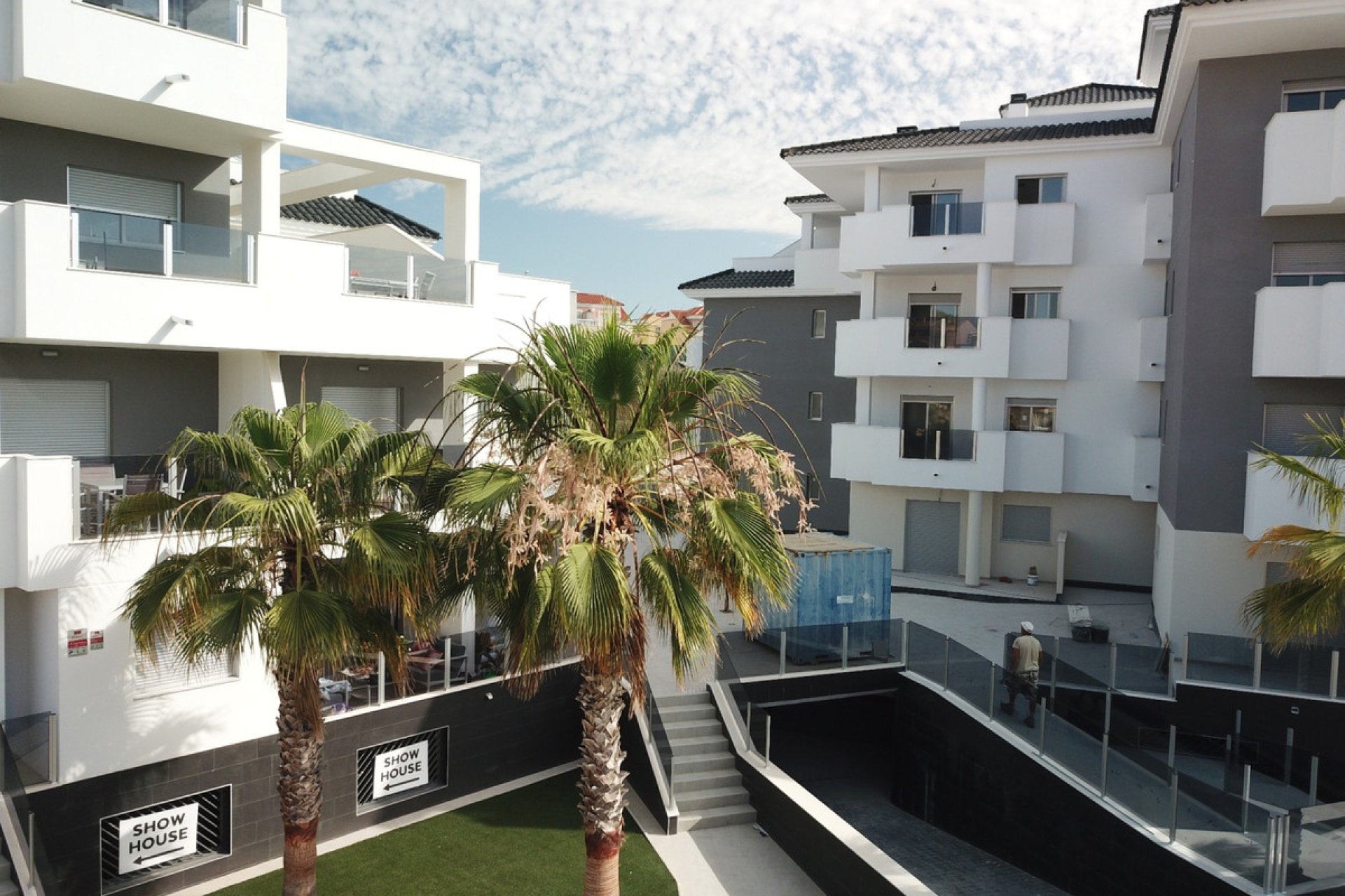 Resale - Apartment / flat - Villamartin