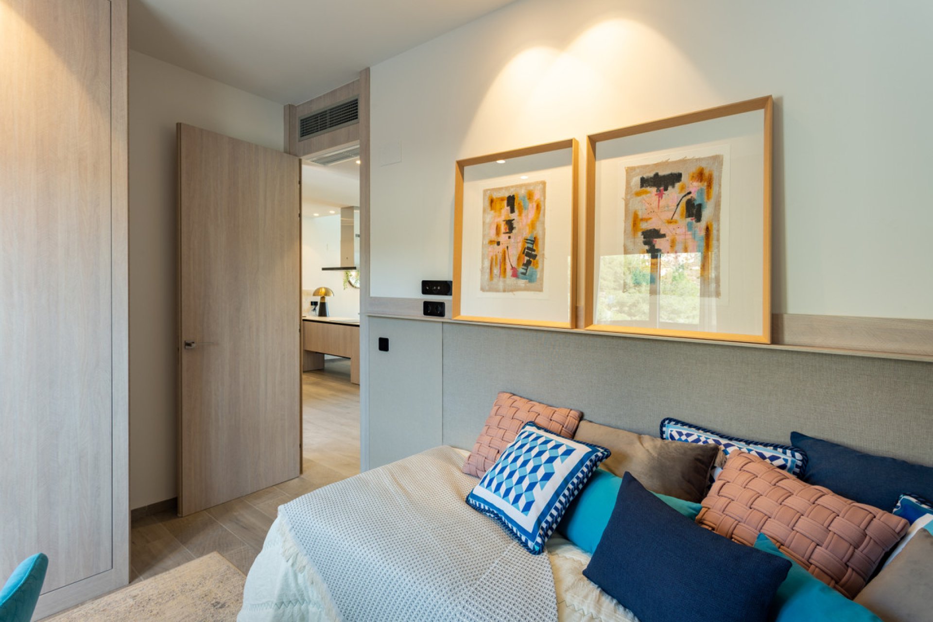 Resale - House - Algorfa