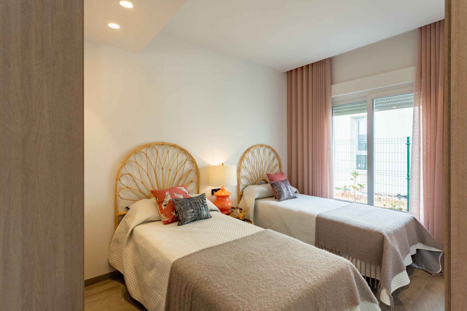 Resale - House - Algorfa