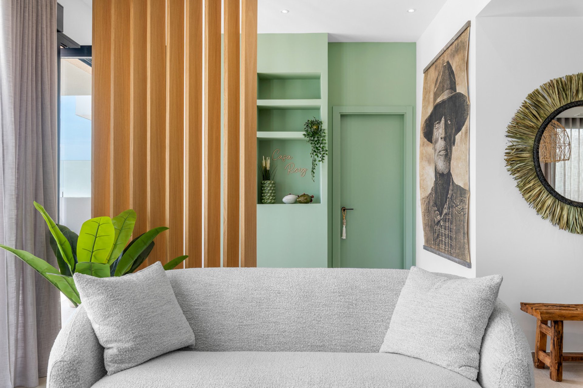 Resale - House - Dolores