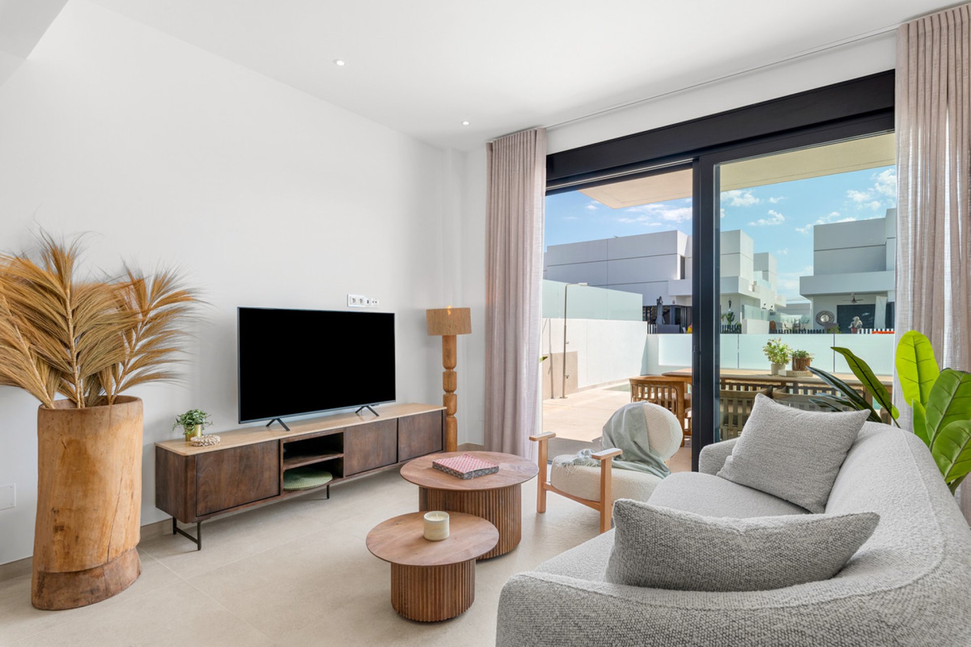 Resale - House - Dolores