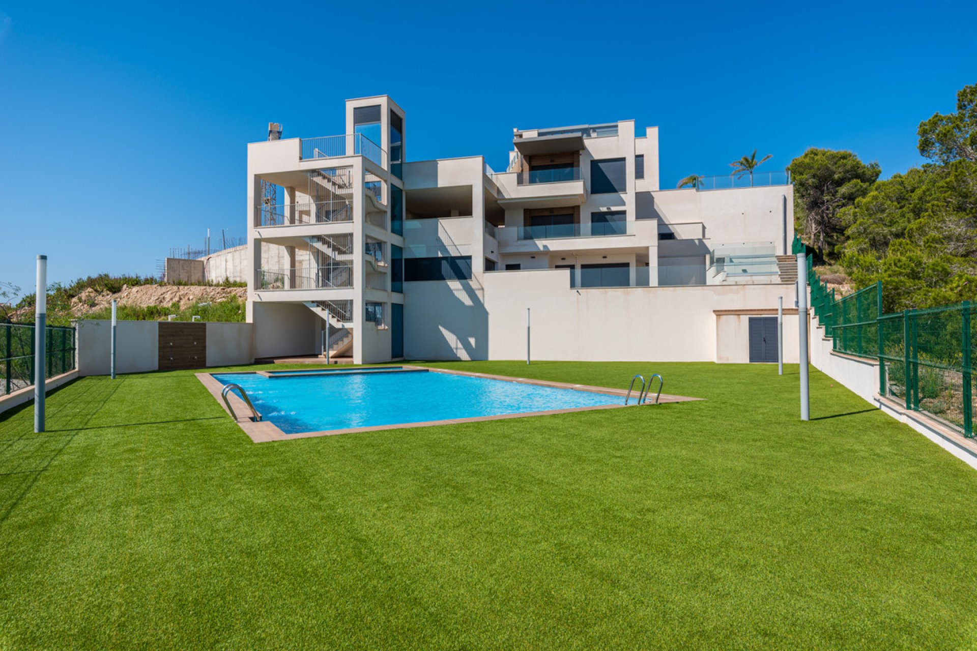 Resale - House - San Miguel de Salinas