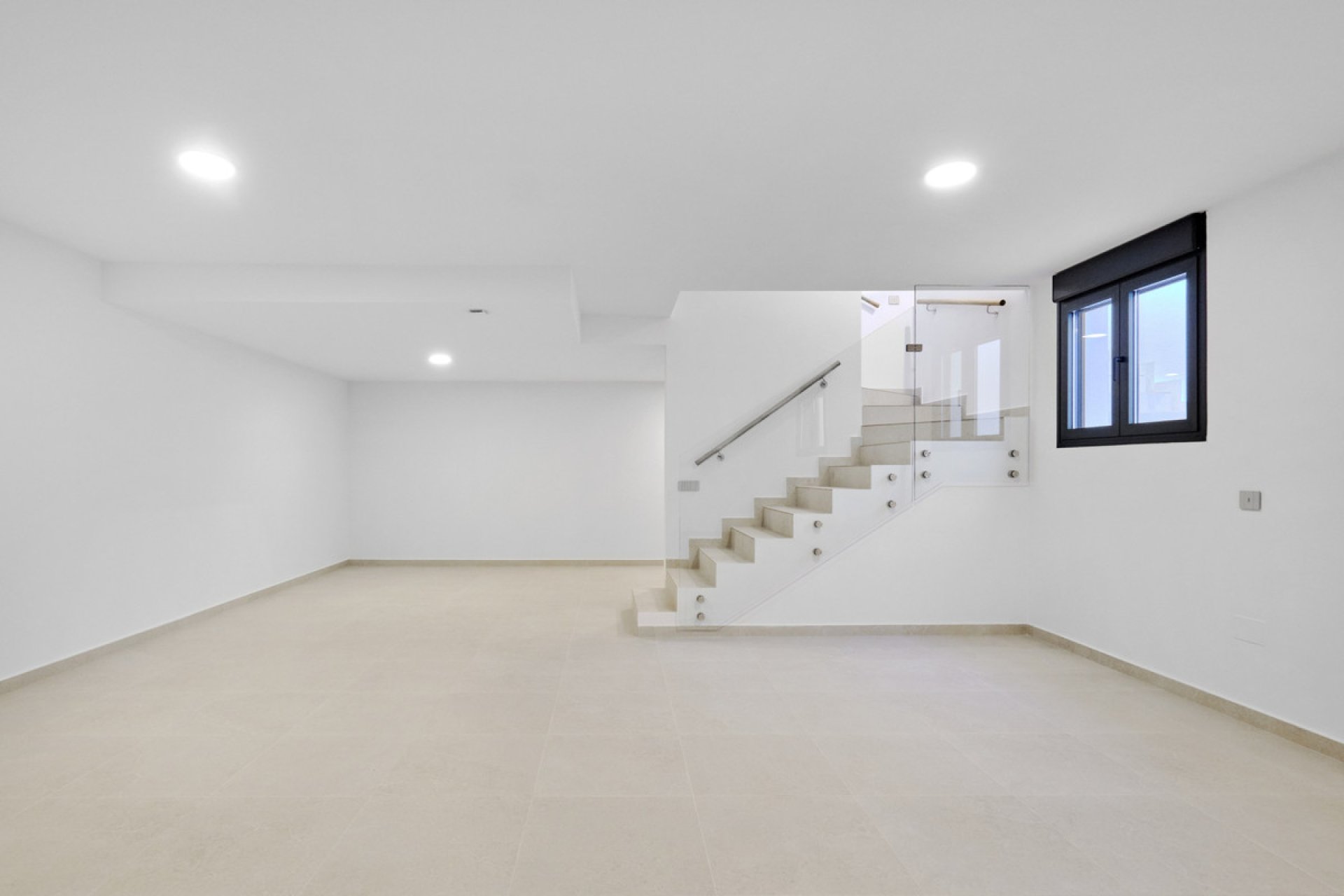 Resale - House - San Miguel de Salinas