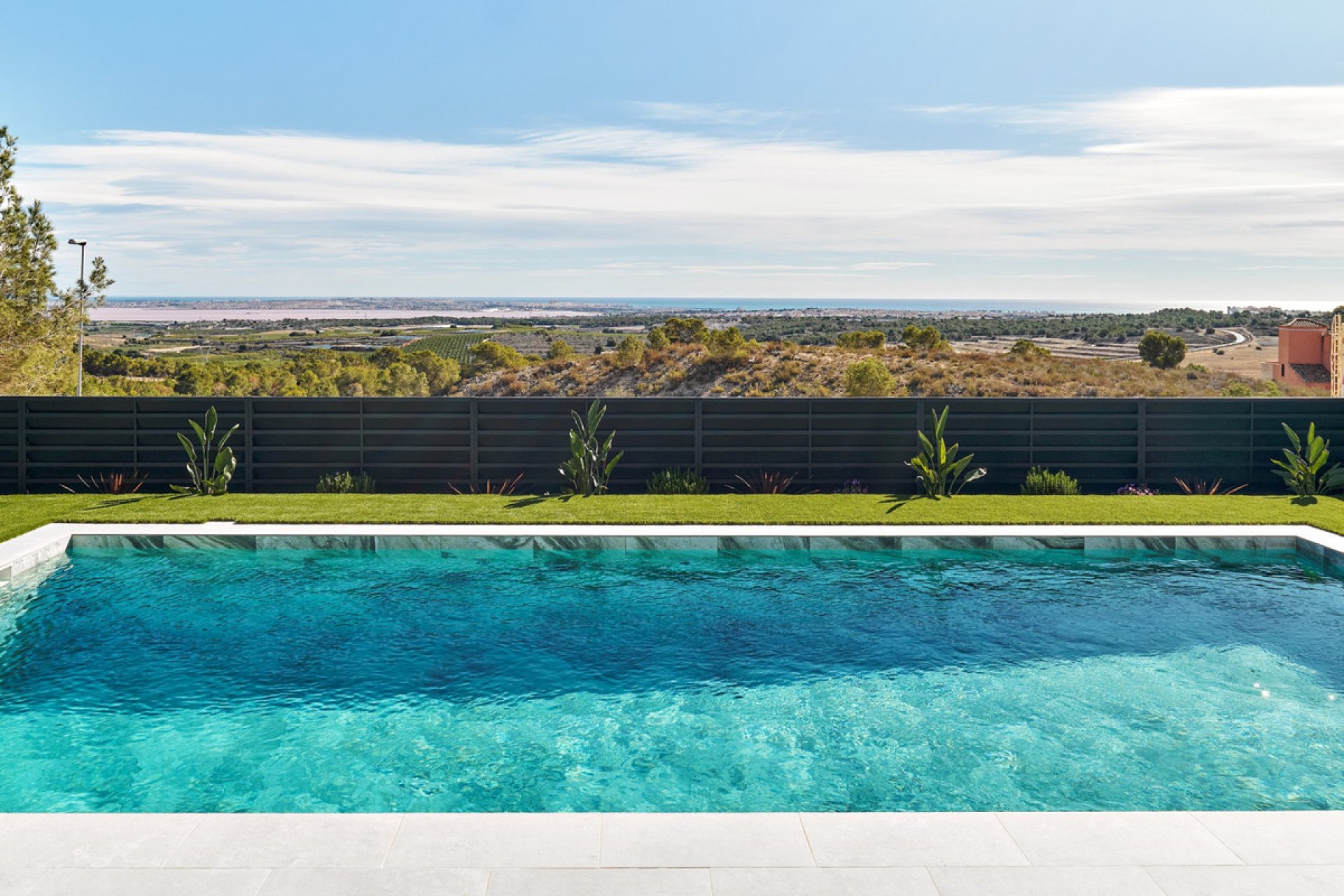 Resale - House - San Miguel de Salinas