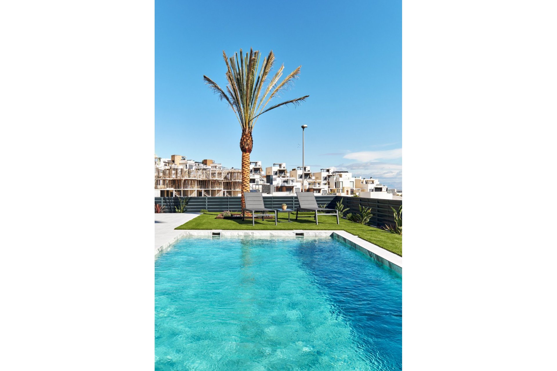 Resale - House - San Miguel de Salinas