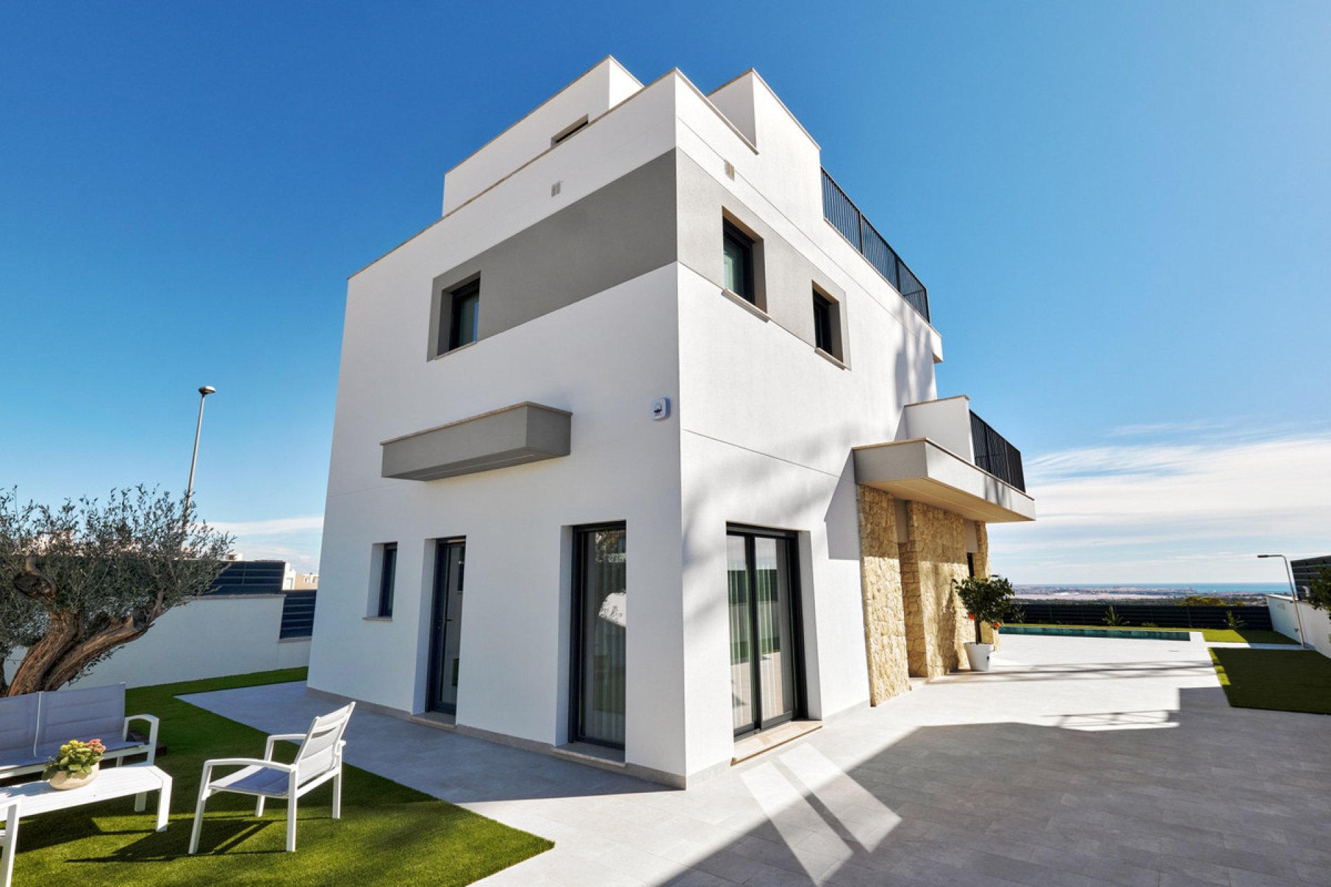 Resale - House - San Miguel de Salinas