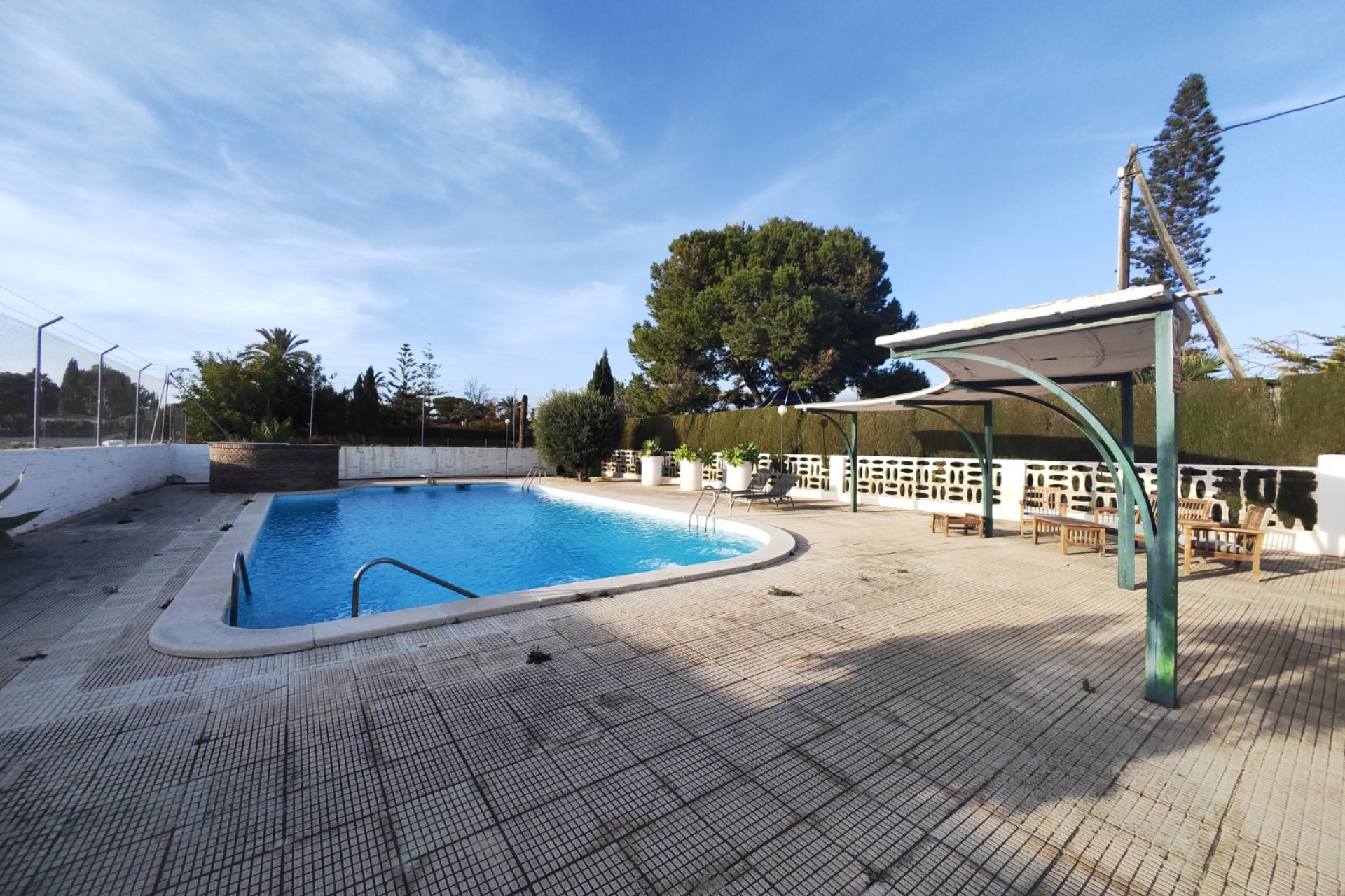 Resale - Villa - San Juan de Alicante