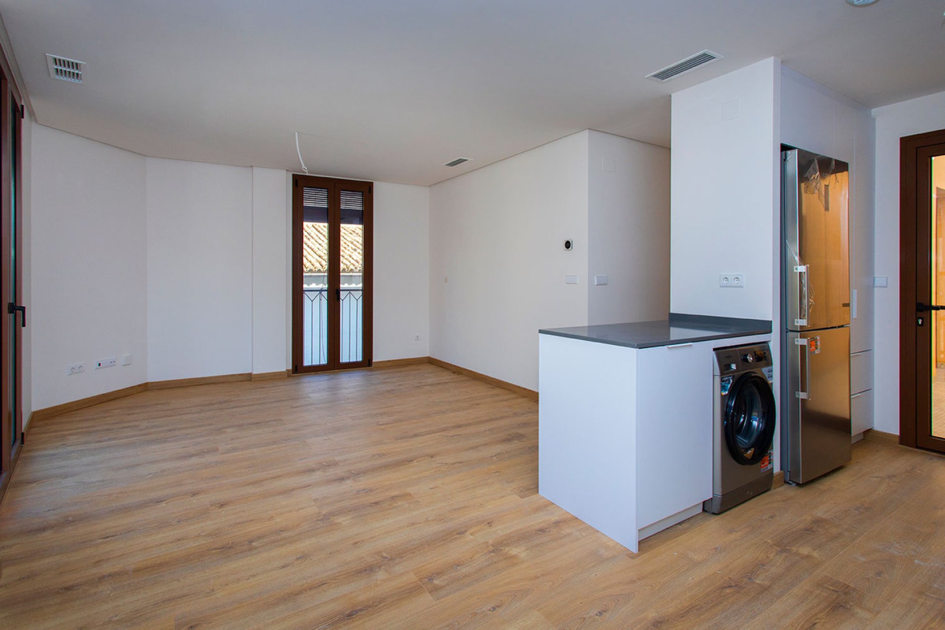 Reventa - Apartamento / piso - Hondón de las Nieves