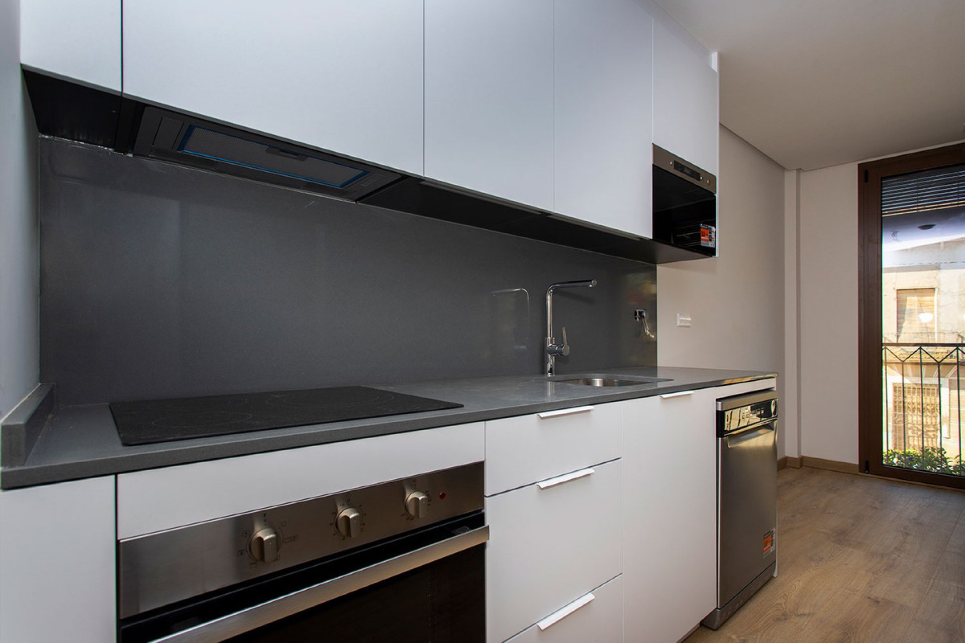 Reventa - Apartamento / piso - Hondón de las Nieves