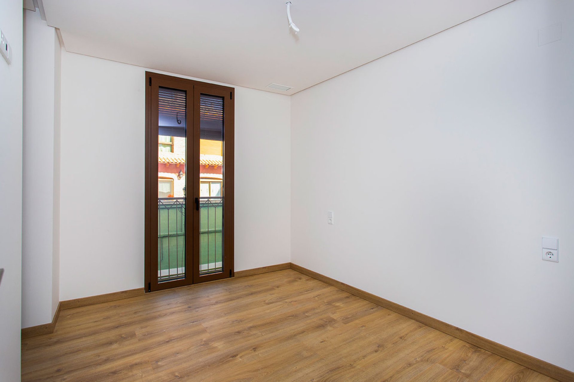 Reventa - Apartamento / piso - Hondón de las Nieves
