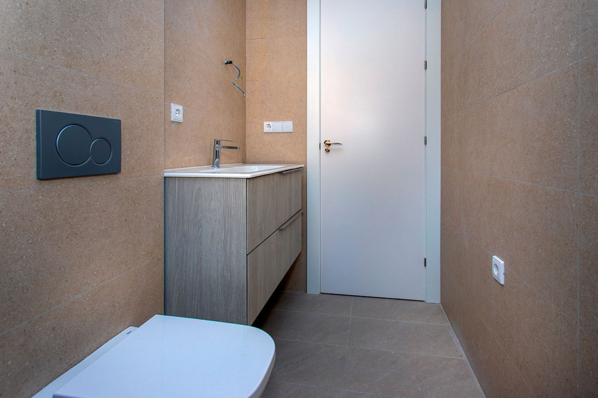 Reventa - Apartamento / piso - Hondón de las Nieves