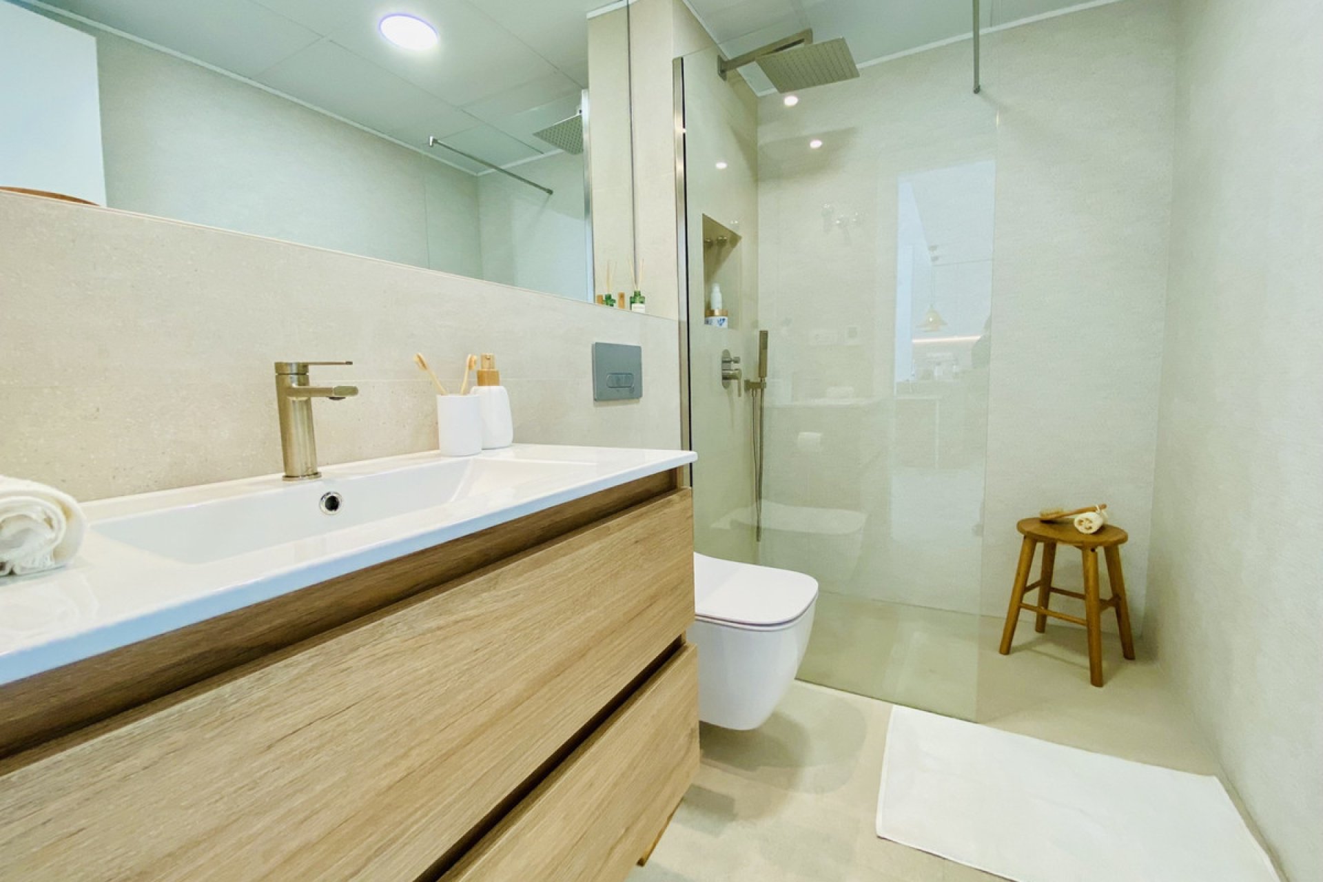 Reventa - Apartamento / piso - Pilar de la Horadada