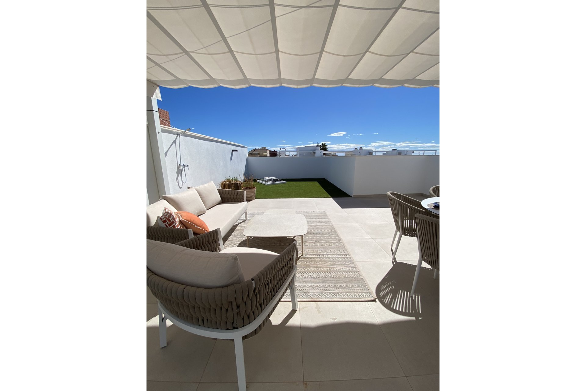 Reventa - Apartamento / piso - Pilar de la Horadada