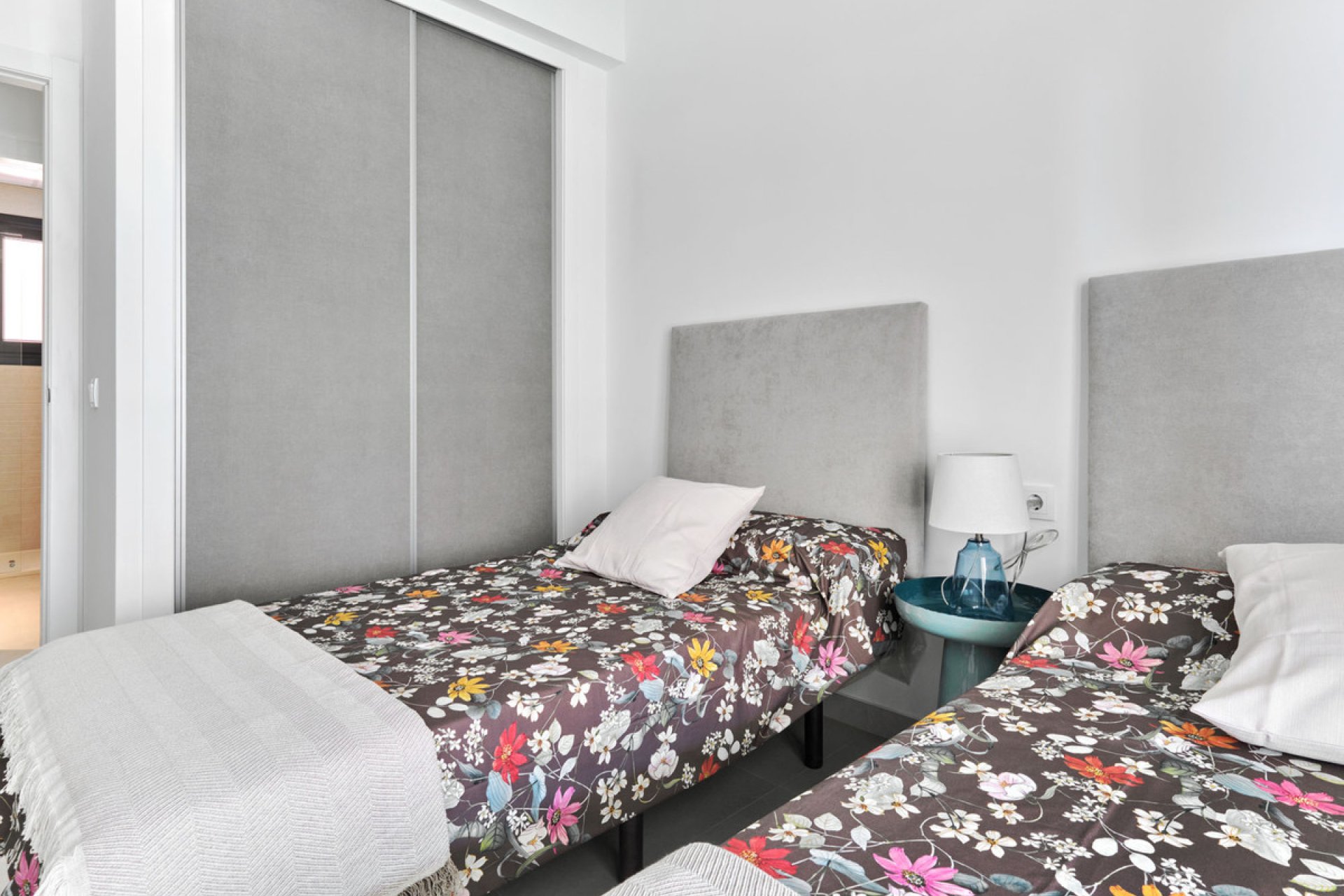 Reventa - Apartamento / piso - Torrevieja