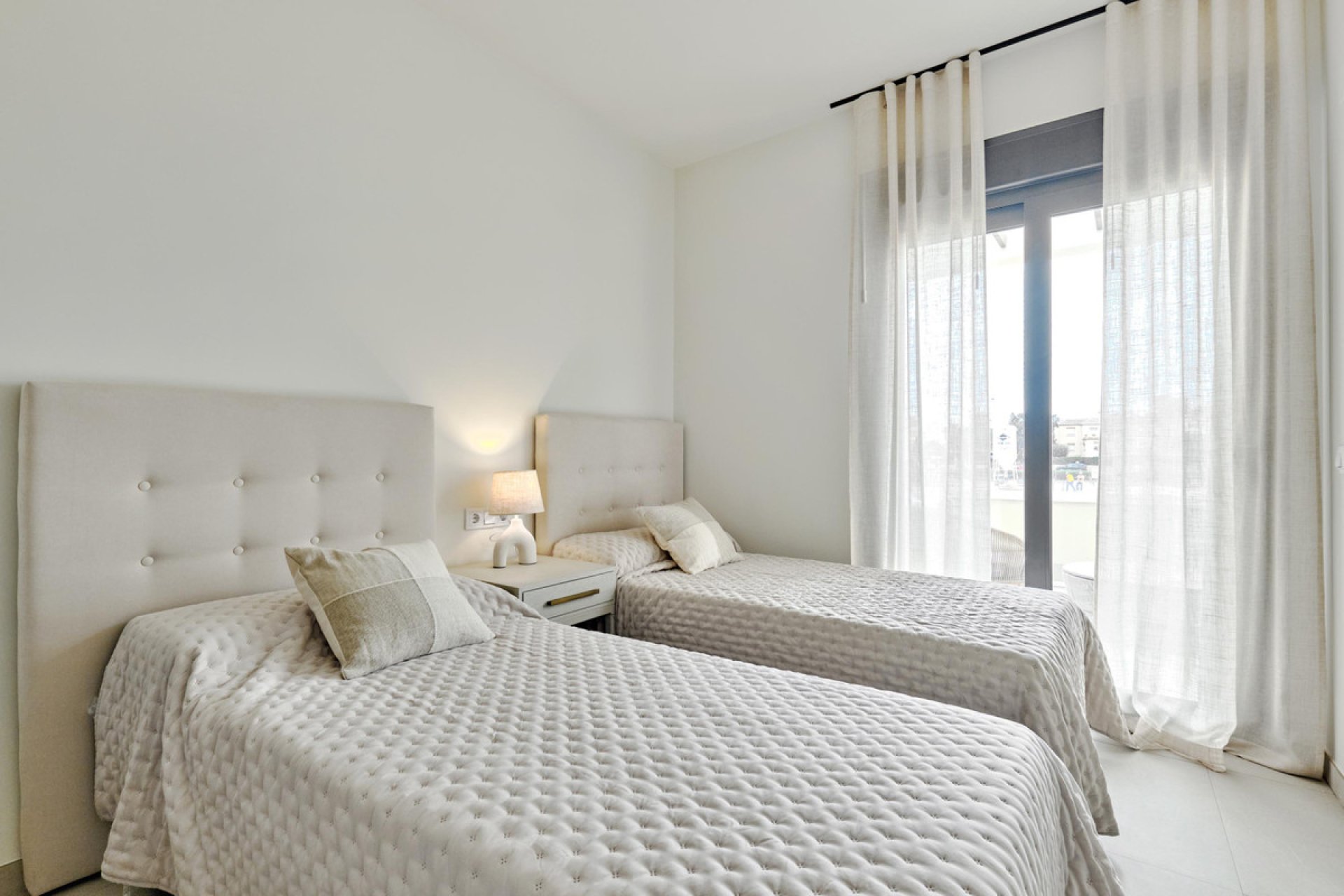 Reventa - Apartamento / piso - Torrevieja