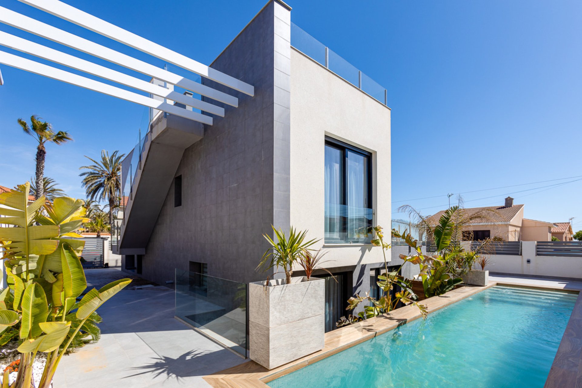 Reventa - Casa - Torrevieja