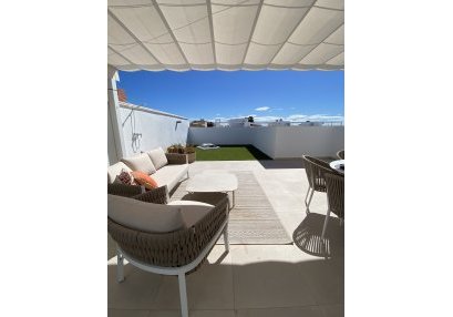 Reventa - Apartamento / piso - Pilar de la Horadada