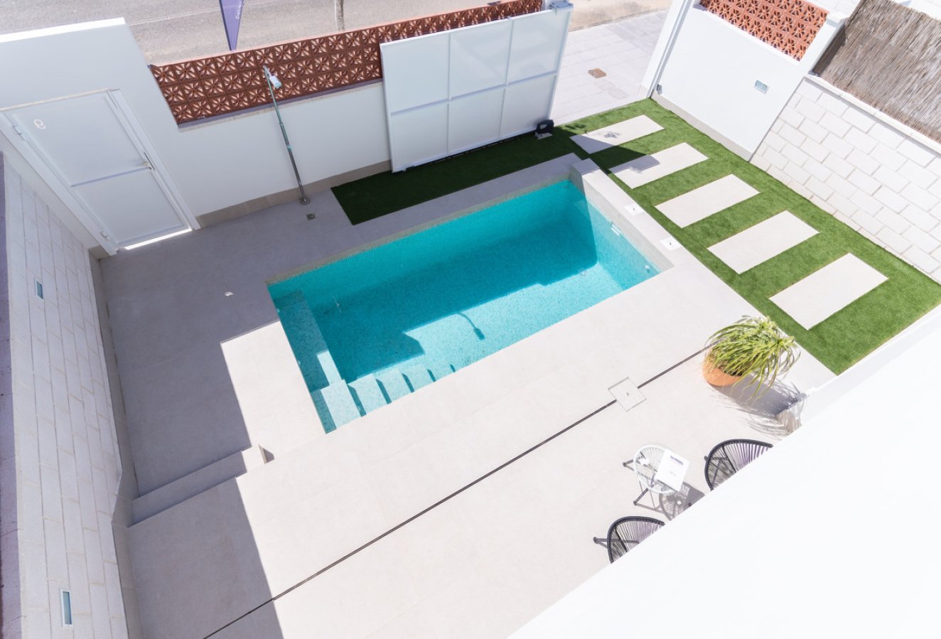 Obra nueva - Casa - Pilar de la Horadada