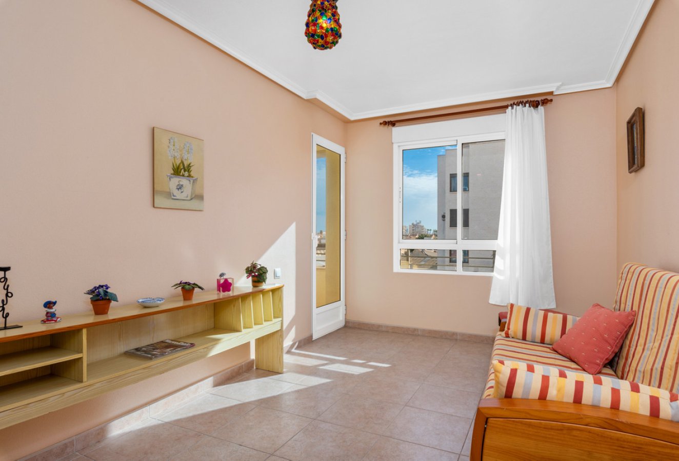 Reventa - Apartamento / piso - Torrevieja