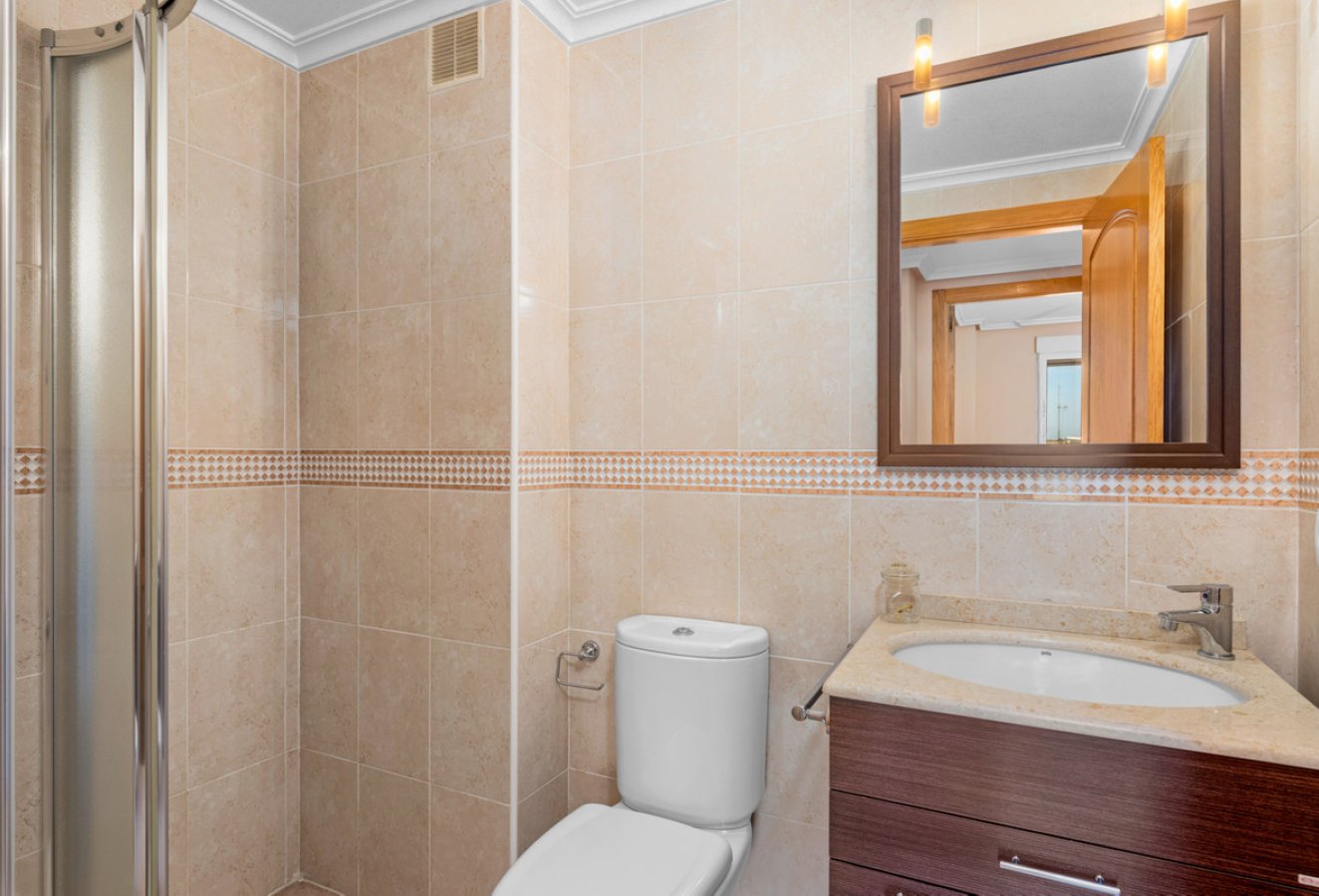 Reventa - Apartamento / piso - Torrevieja