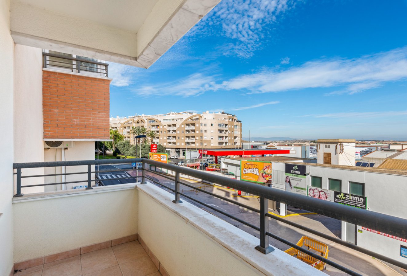 Reventa - Apartamento / piso - Torrevieja