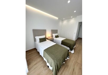 Obra nueva - Casa - La Finca Golf