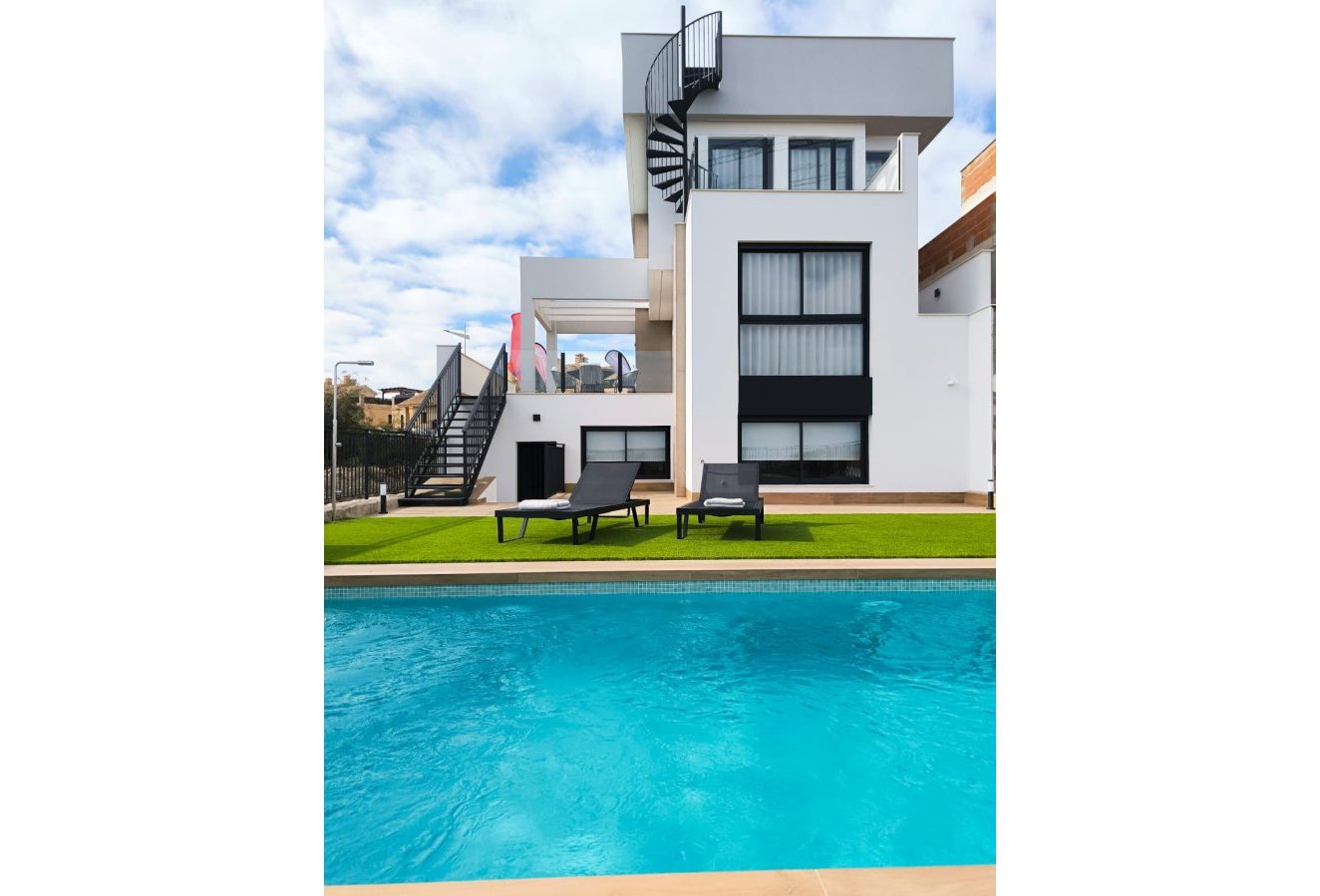 Obra nueva - Casa - La Finca Golf