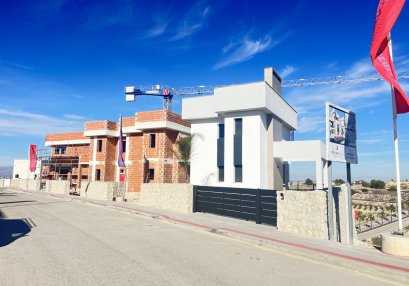 Obra nueva - Casa - La Finca Golf