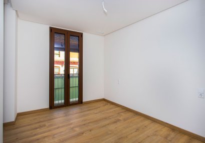Reventa - Apartamento / piso - Hondón de las Nieves