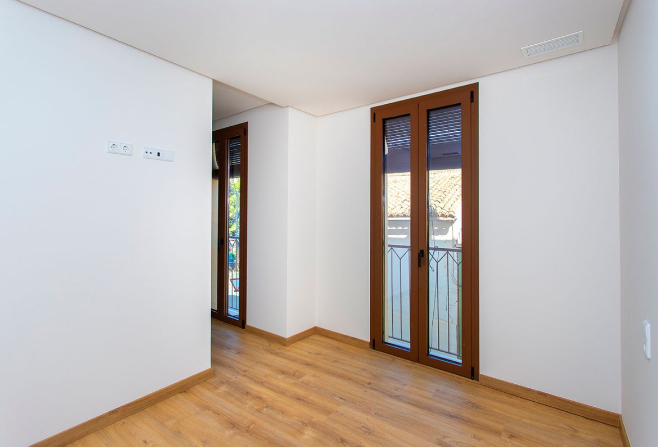 Reventa - Apartamento / piso - Hondón de las Nieves