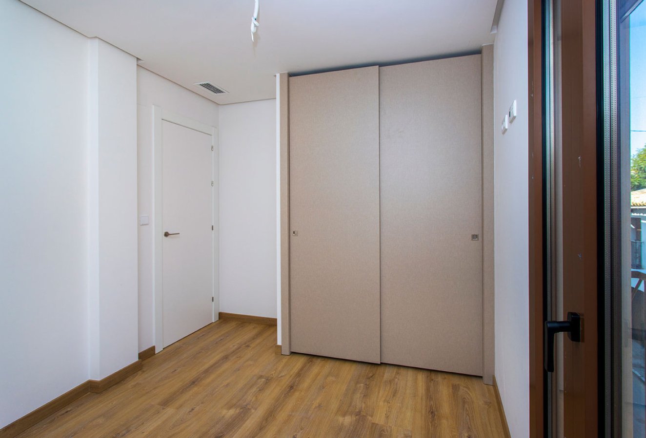 Reventa - Apartamento / piso - Hondón de las Nieves