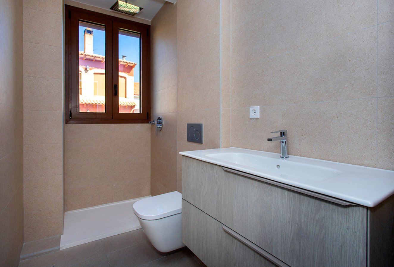 Reventa - Apartamento / piso - Hondón de las Nieves