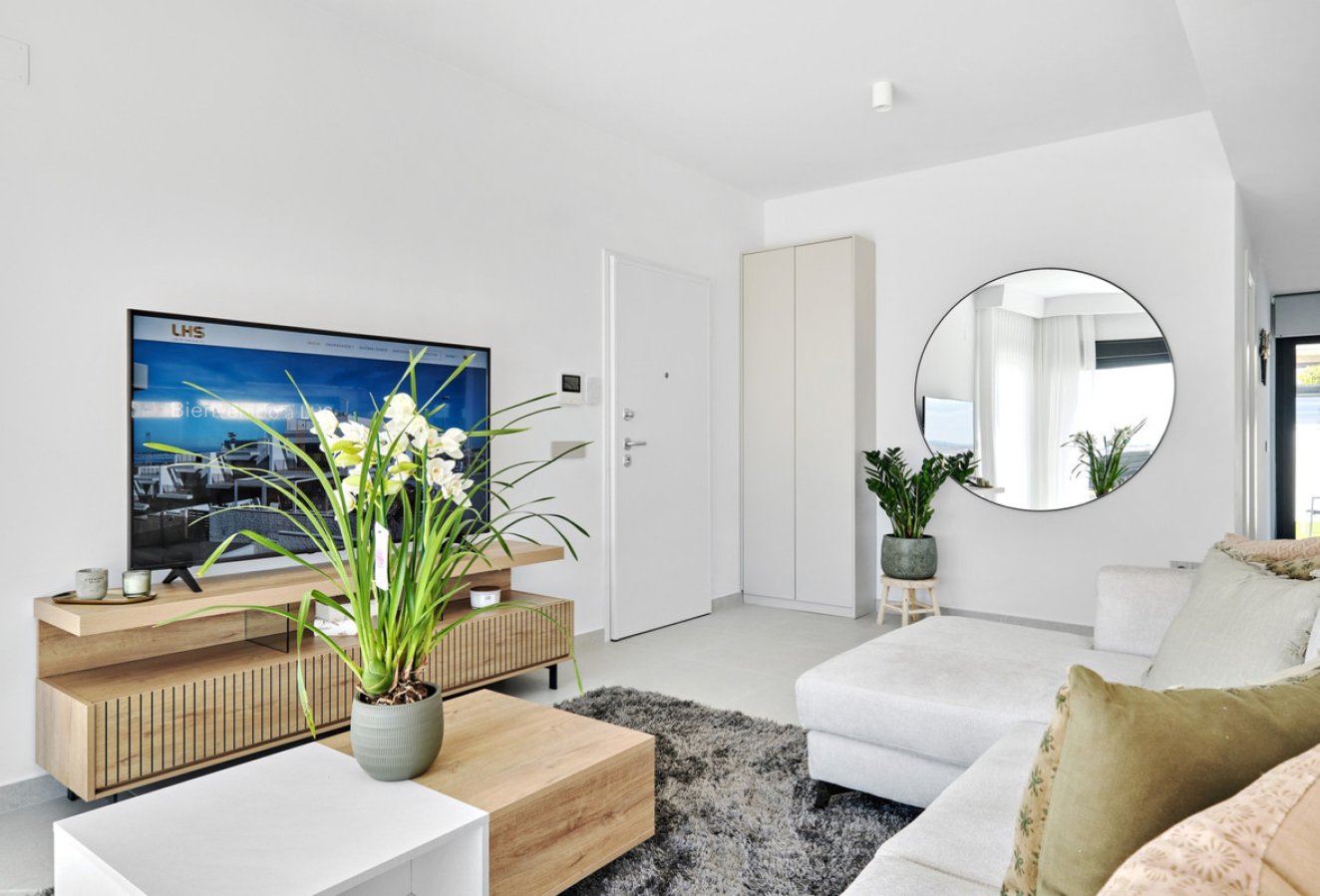 Resale - House - San Miguel de Salinas