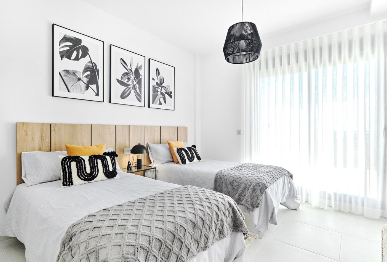 Resale - House - San Miguel de Salinas