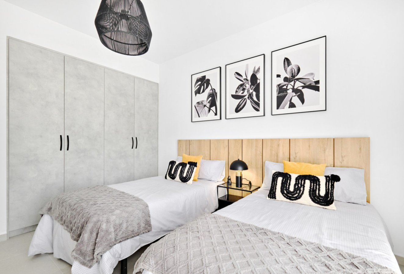 Resale - House - San Miguel de Salinas