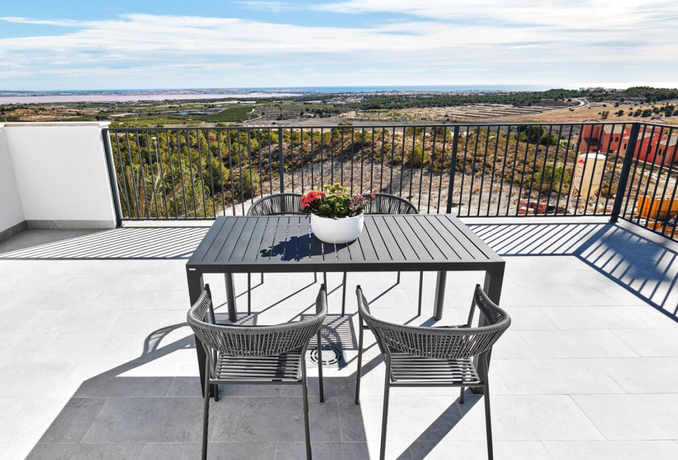 Resale - House - San Miguel de Salinas